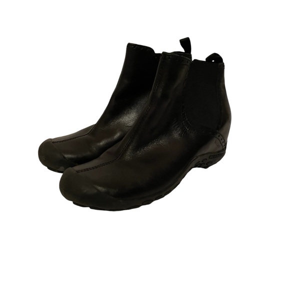 Merrell Women’s #935552 Black Leather Ankle Boots Side Zip Size 8 - Picture 1 of 11